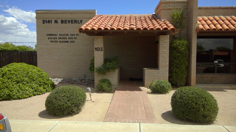 Picture of Front of Office